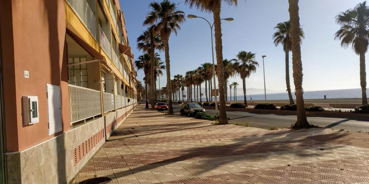 Premiere Ligne De Mer Roquetas de Mar Kültér fotó
